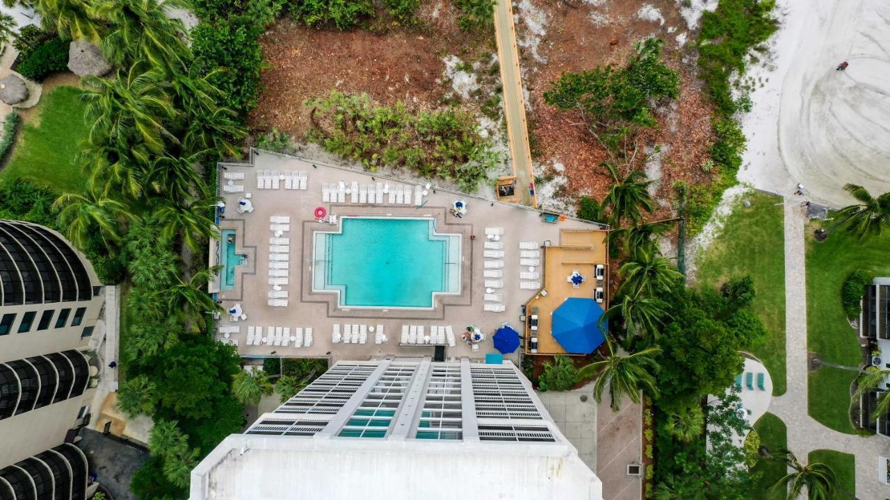 Gullwing Beach Front Resort Fort Myers Beach Exterior photo