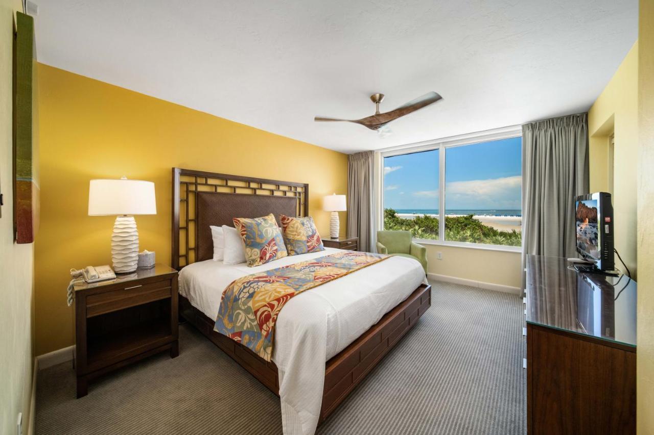Gullwing Beach Front Resort Fort Myers Beach Exterior photo